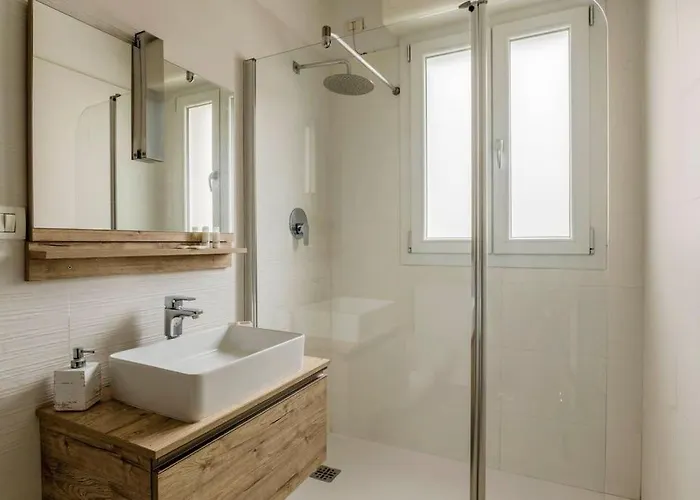 Brand New 3 Bedrooms In Navigli Area