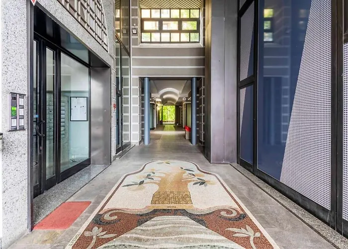 Brand New 3 Bedrooms In Navigli Area *