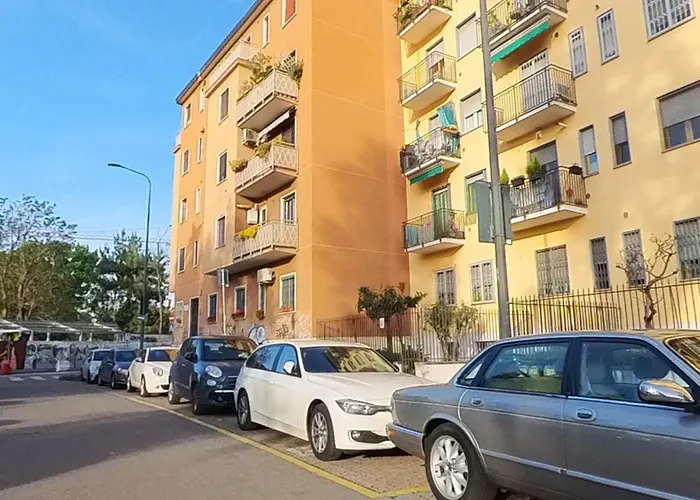 Апартаменты N&ghomesweethome Canova Accogliente - Affari