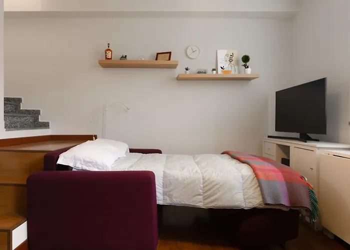 - Martesana Easy House Apartman *