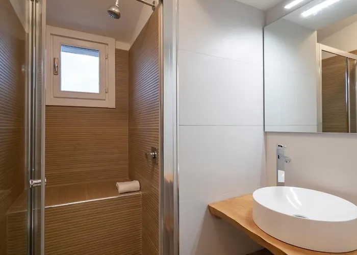 Xenia - Elegant Penthouse In Fiera Area