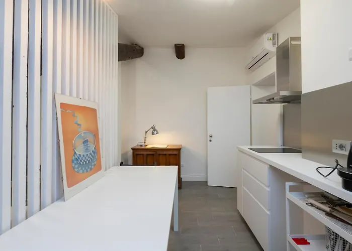 Xenia - Elegant Penthouse In Fiera Area * Milan