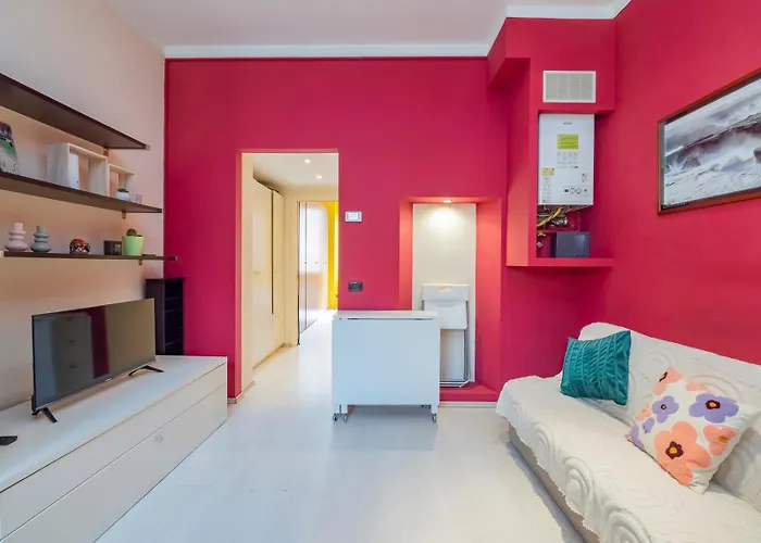 Xenia - Colorful In Fiera Area Apartament *