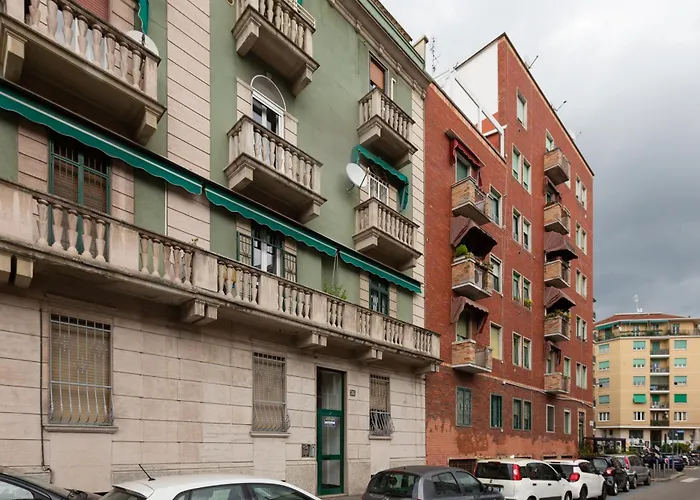 Buschi Milano-citta Studi * ミラノ