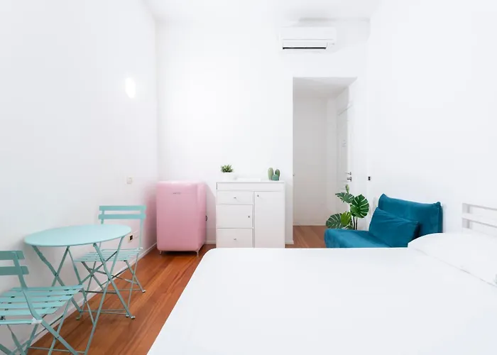 New! Lovely & Friendly In Center C Apartmán *