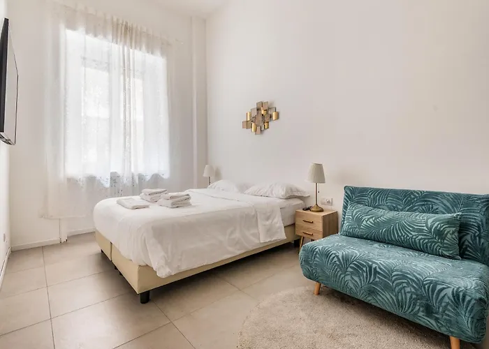 Brand New 5 Pax Wifi Corso Sempione Apartman Milánó