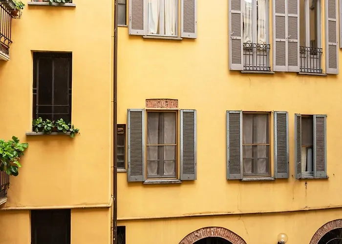 Youhosty - Ticinese 4 * Milán