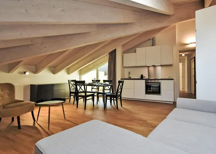 アパート White Attic Terrace By Interhome
