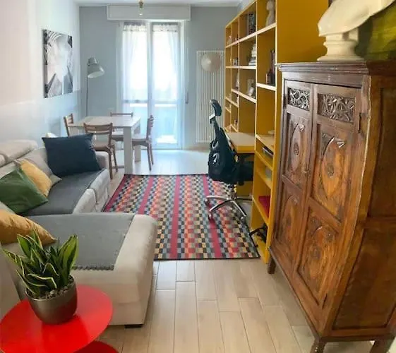 Art&design Close To Bocconi Apartamento *