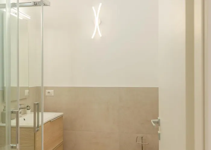 Exclusive Apartment - Next To The Metro Daire Milano