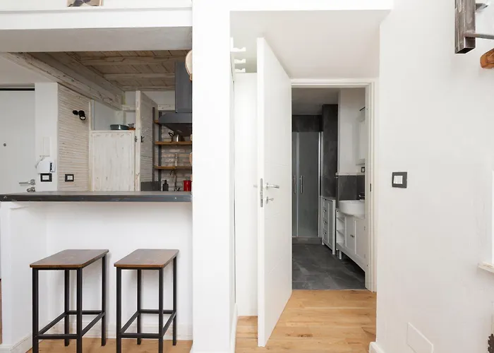 Appartement Su 2 Livelli- Universita Iulm