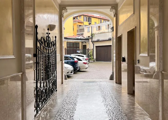 Apartman Bilocale Mansardato Farini
