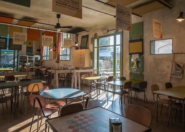 Un Posto A - All'interno Di Cascina Del 700 Mediolan