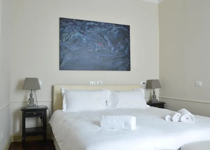 Elegant Historic On A Tree-lined Avenue Near Cadorna Station And Last Supper Apartment *