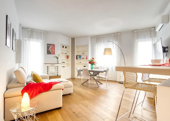 Guesthost - White Flat Bilo Di Design De Angeli Apartment *
