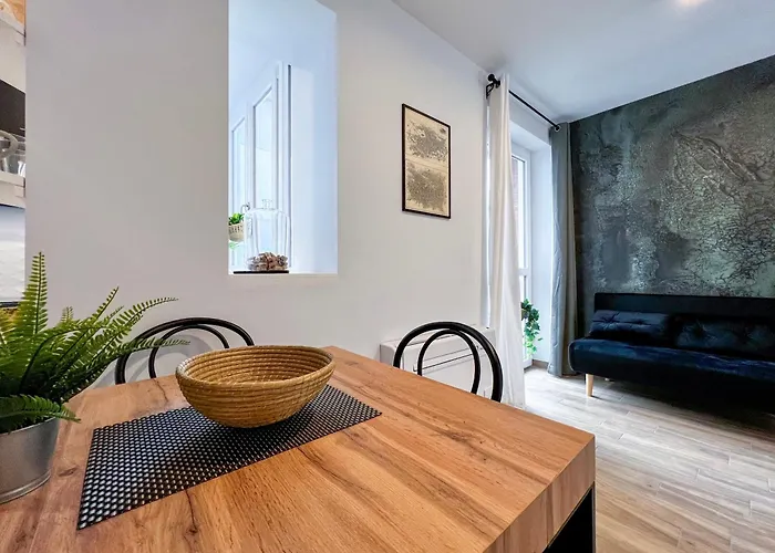 Repetti - Two Adjacent & Independent 10 Minutes To Centre & Linate Airport Apartament *
