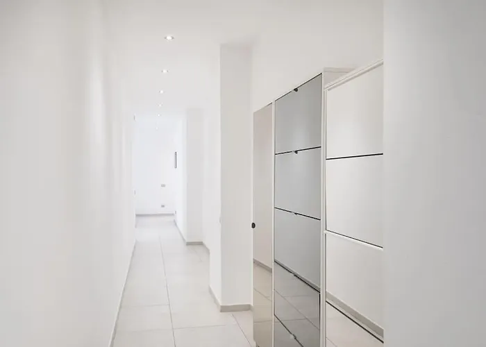 Easylife - - Padova 12 - Nolo Milán