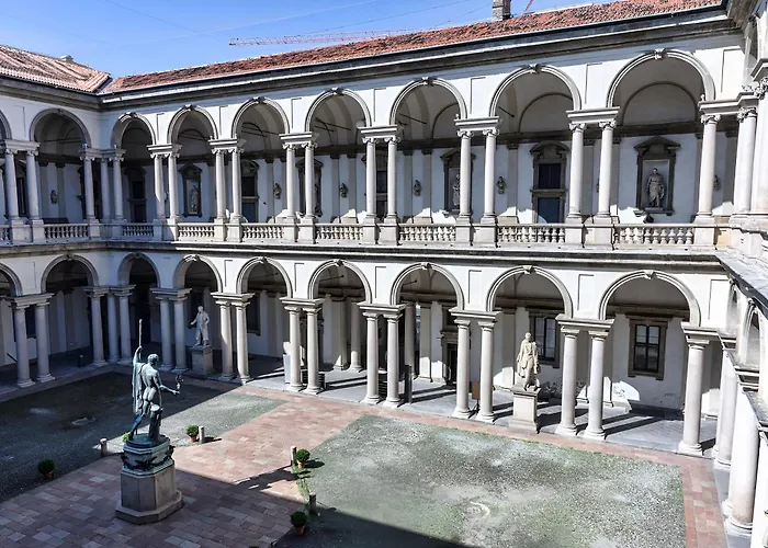 公寓 Brera Vip Spotlight - Brera - Duomo - Castello Sforzesco - Lanza Metro M2 *
