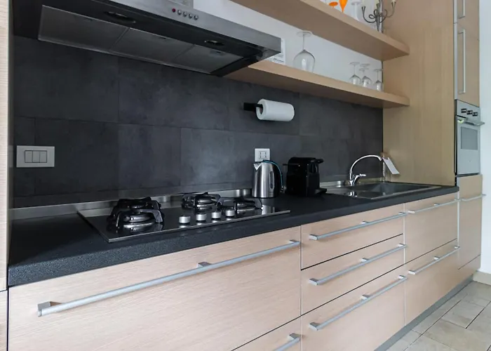 Italianway Comfort - Savona 123 * Milan