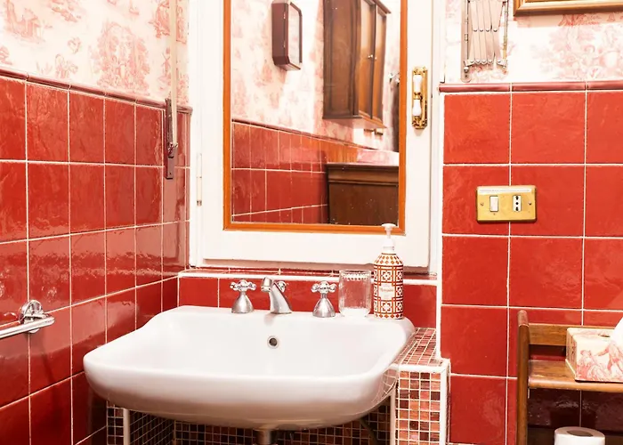 Duomo Walking Distance Elegant Flat With View Lejlighed *