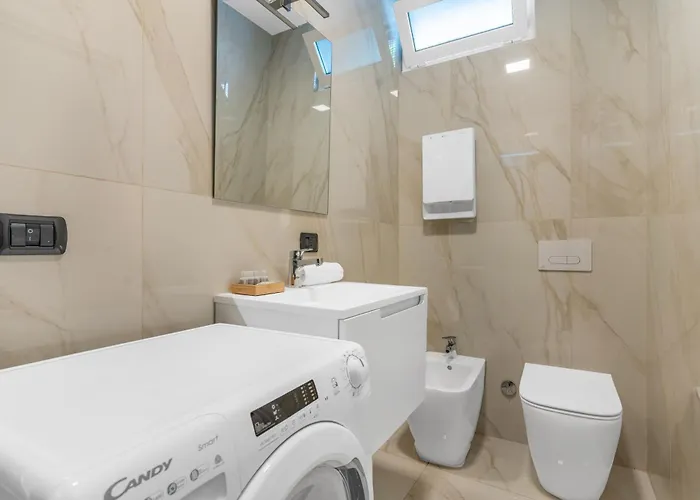 Mi Casa - In Ponte Nuovo * Milano