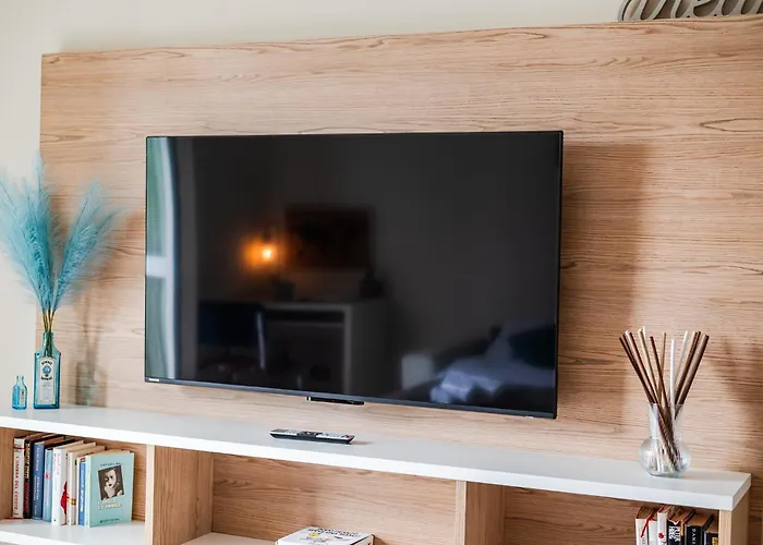 The Circle - Ampio Sui Navigli - Self-check In Apartment Mailand