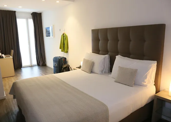 & Urban Padel Aparthotel