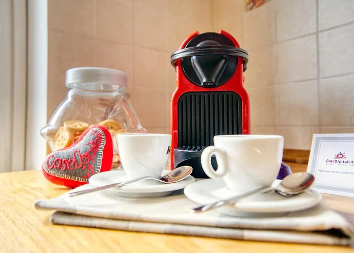 Guesthost - Giallo In Milano!