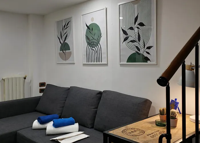 Buonarroti Loft - Citylife 15min Duomo * Milánó