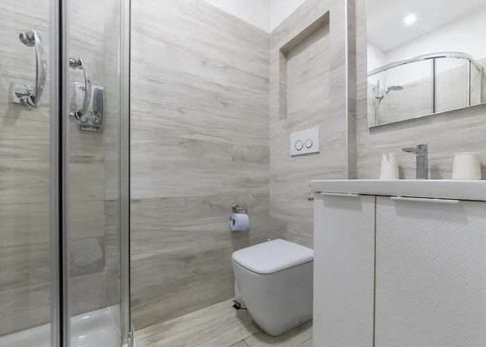 ベッド・アンド・ブレックファスト Chezromyk The Kosher