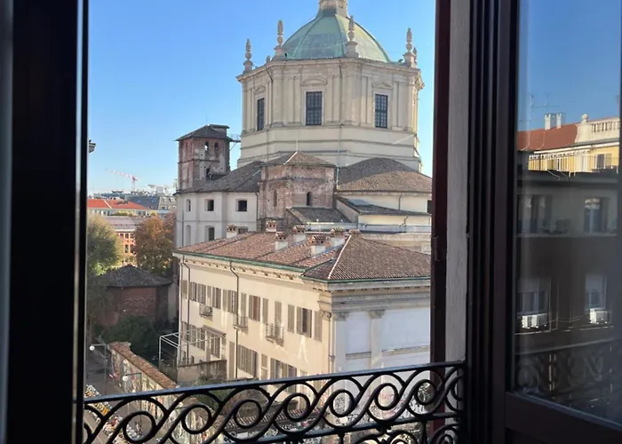 Centro Storico Vista Colonne San Lorenzo Milánó