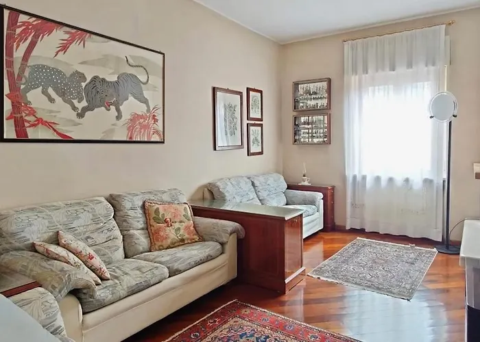 Elegante Attico Con Terrazza - Porta Venezia Milán