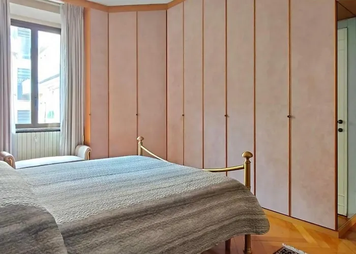 Elegante Attico Con Terrazza - Porta Venezia * Milán