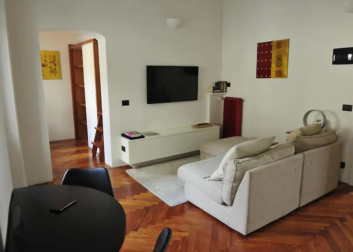 Antico E Moderno Al Centro Del Centro Di Apartment Mailand