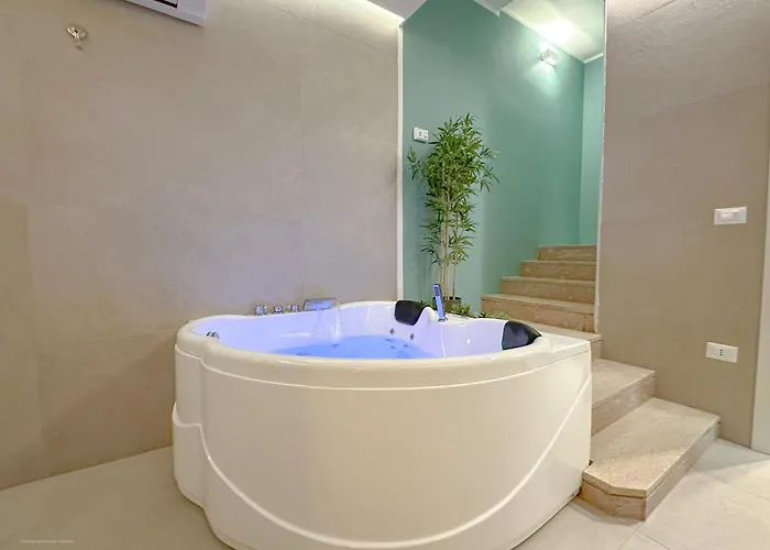 Banfi Luxury - Sauna&jacuzzi