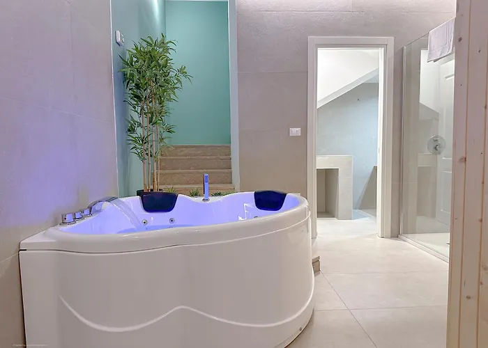 Banfi Luxury - Sauna&jacuzzi