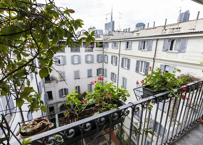 Castelfidardo 8 Milano