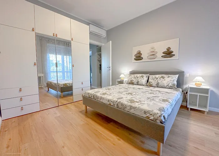 Torre 24 - Luxury Naviglio Apartament