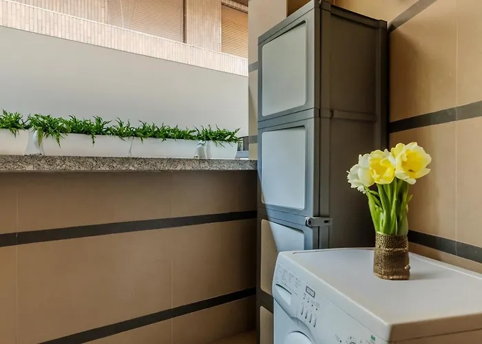 Loft Elegante In Centro In Zona Signorile - Davanti Metro Apartamento *