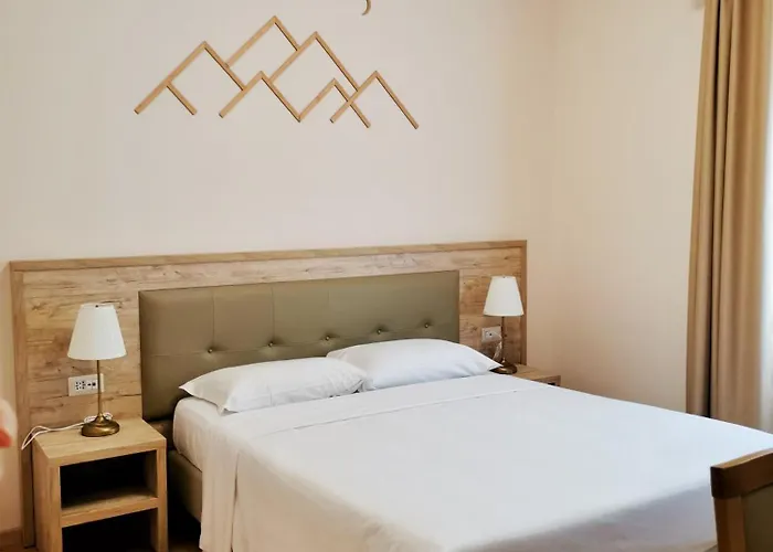 Station Group - Via Ponte Seveso 18 Vendégház Milánó