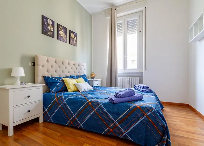 Marghera 10 The Milanese Experience Apartment *