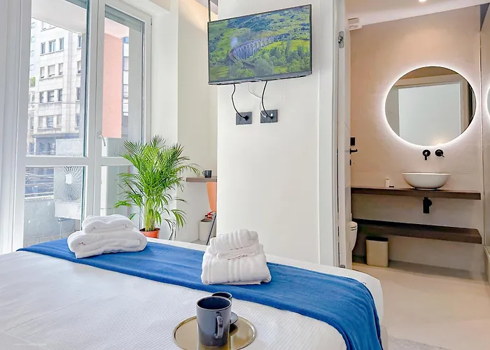 Porta Venezia - Luxy - 6 Pensión 3*