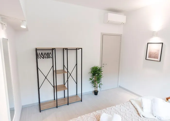I-Host Grazioli 7 Urban Retreat Milan