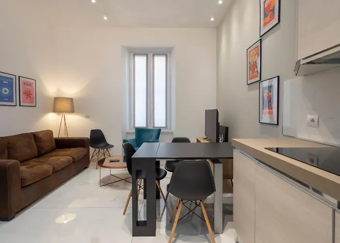 Xenia - Elegant Three-room In Moscova Area