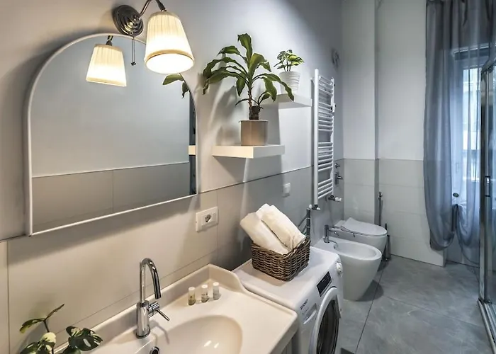 Lägenhet Spacious Hub, Metro At Doorstep M1 And M2 1 Min