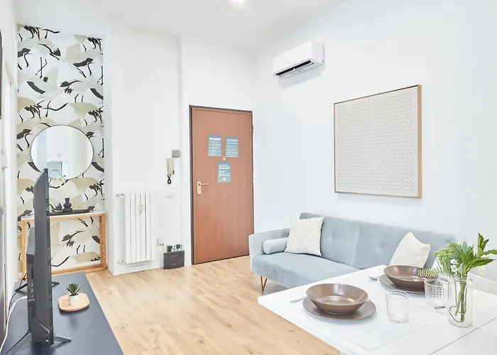 Easylife - - Lodi 45 - Porta Romana * Mediolan