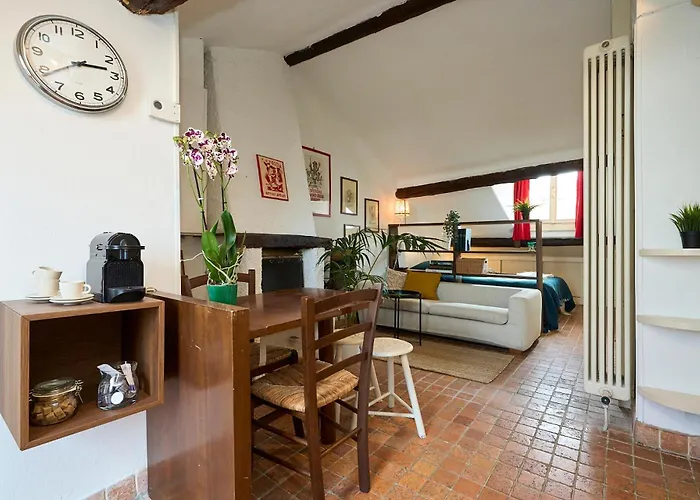 Apartman Cozy House - 20 Minutes Walk From Duomo-navigli *