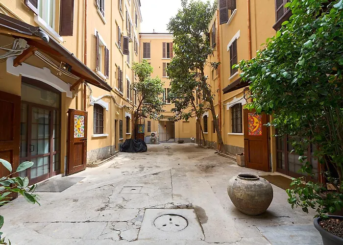 Cozy House - 20 Minutes Walk From Duomo-navigli * Milánó