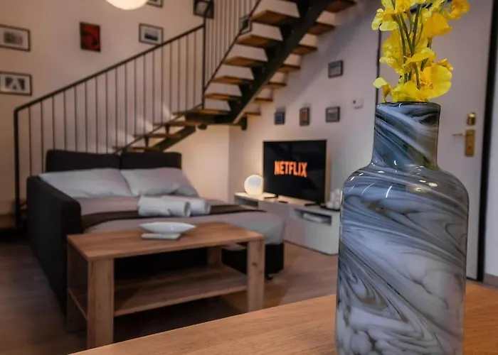 Cozy Loft - Luxury And Quiet Apartment