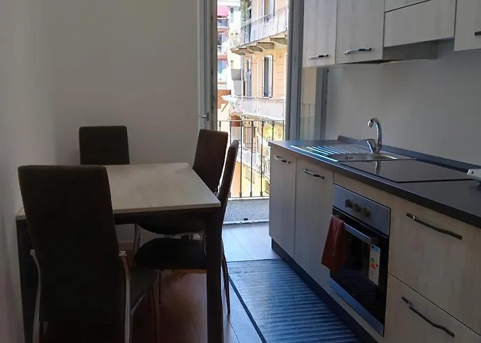 Isola 3* Milán